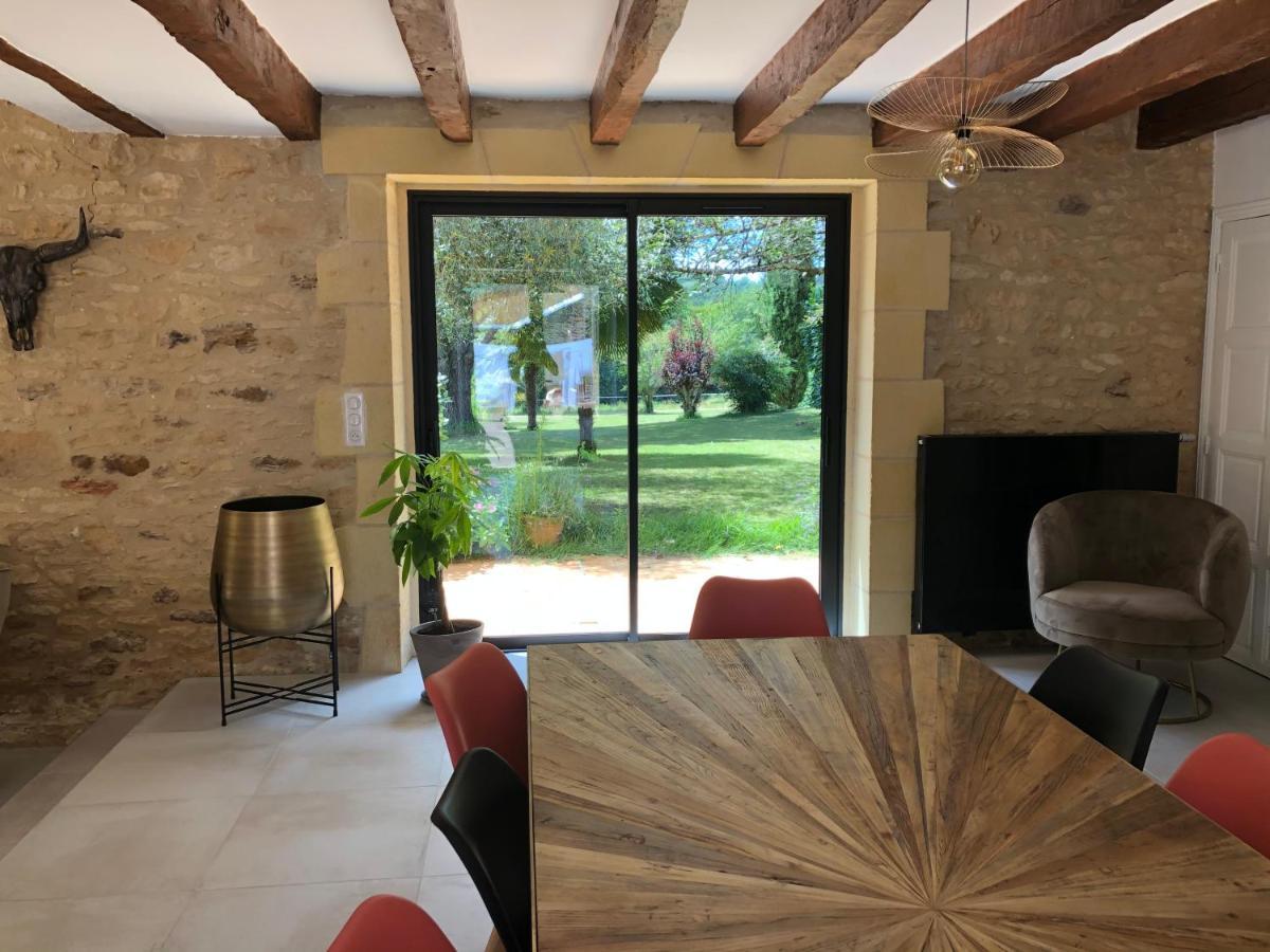 Gite Le Domaine Aubazen La Chapelle-Aubareil Kültér fotó